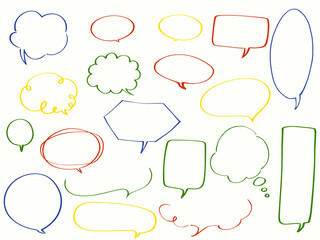 Colorful and simple speech bubble set
