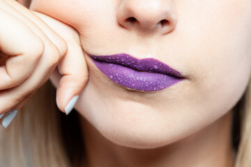 Naklejka premium Abstract face, close up wet lips with water drops visible