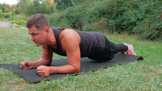 Plank workout men store