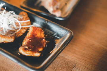 Steak mini with sweet sauce