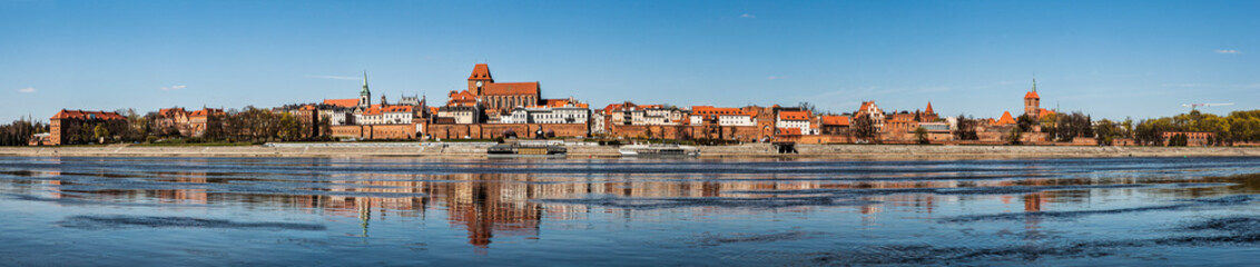 Obraz premium Panorama of the old town of Torun, Poland