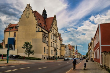 schönebeck, deutschland - straße in der altstadt