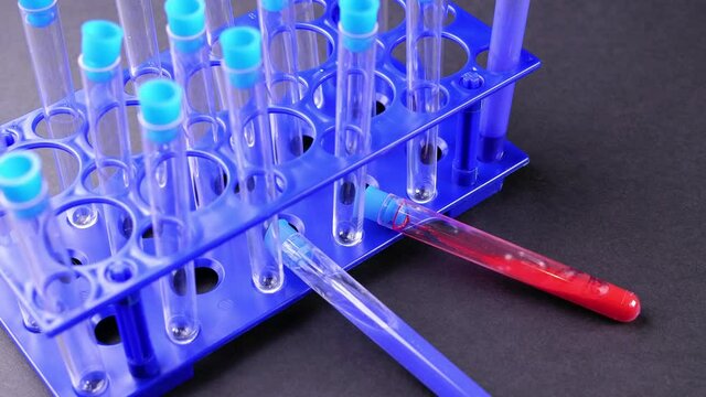 Provette con medicinale