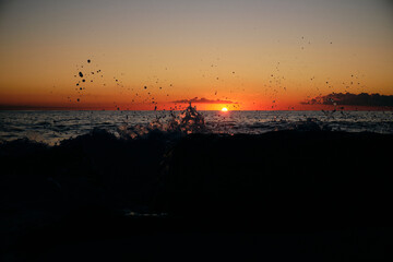 Amanecer salpicado