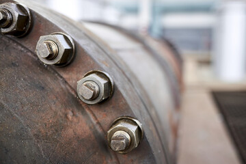 Sealing connection bolted screw connection, on manhole of industrial machine compressor or pump on...