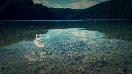 Tafla wody, Plitwickie jeziora, Chorwacja 