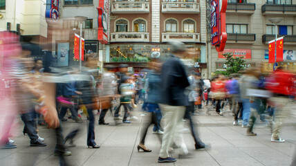 Crowd on the street of a chinese metropoly - obrazy, fototapety, plakaty