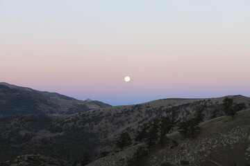 moon rise over the mountains