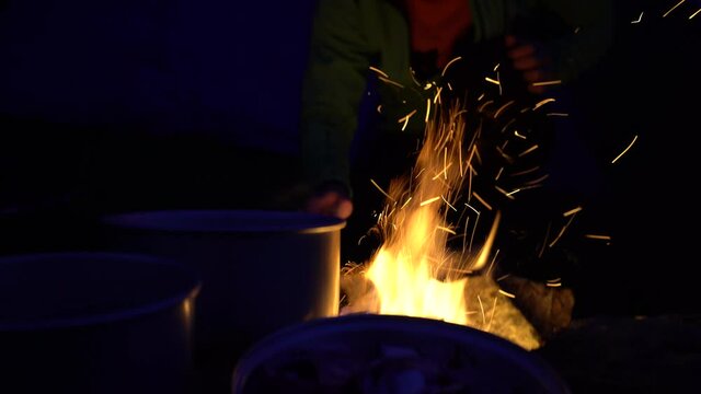 Lagerfeuer zum Kochen - Wanderung