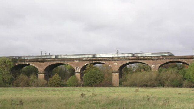 High speed train on the Wharncliffe Viaduct