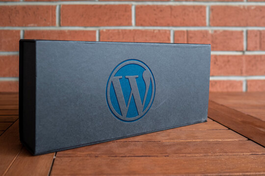 Wordpress logo on package