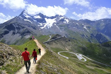 Fototapeta na wymiar Mountain Alps Austria, Grossglockner High Alpine Road