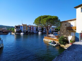 Port Grimaud , Cité lacustre , Var