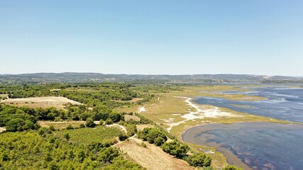 Fototapeta premium survol du parc naturel régional de la Narbonnaise
