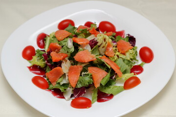salad with tomatoes