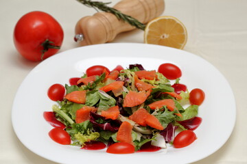 salad with tomatoes and feta