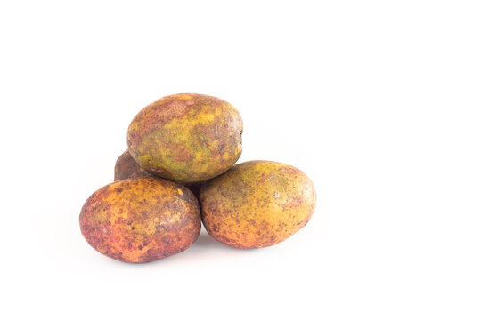 hog plum isolated on white, Spondias pinnata (L. f.) Kurz