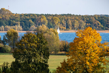 Jezioro powidzkie II