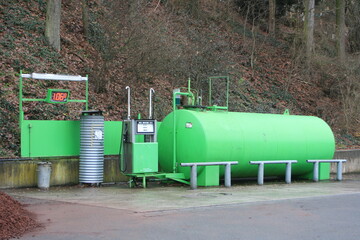 Tankstelle. Kraftstofftank.