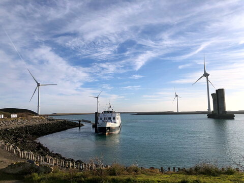 a passenger ship to visit the deltaworks