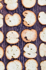 wheat or rye crackers with spices and dried herbs