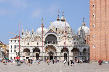 sestieri square Venice Cathedral