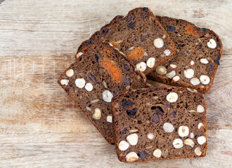 loaf of bread with a crispy crust and the addition of nuts