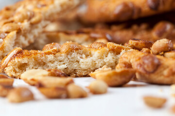 fresh crunchy cookies