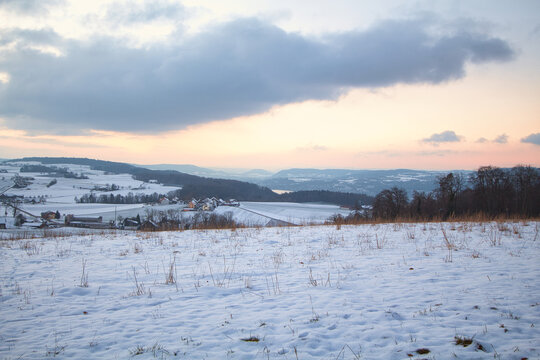 Sicht vom Seer&uuml;cken auf den Untersee, welcher im Hintergrund zu sehen ist, Thurgau, Schweiz