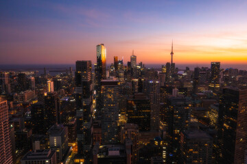 Fototapeta premium Sunset with cityscape