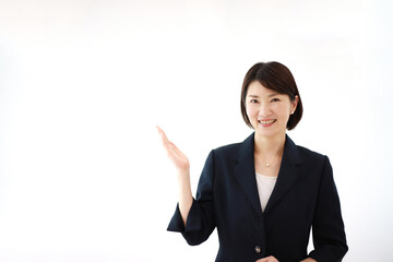 女性社員イメージ