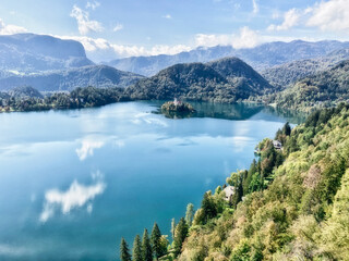 Fototapeta na wymiar Landscape of Lake Bled