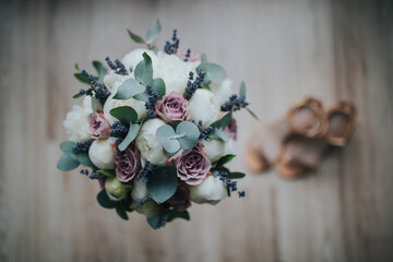 beautiful bohemian wedding flower bouquet