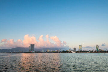 Han River promenade in Da Nang Vietnam © sitriel