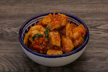 Chicken with oyster sauce and vegetables