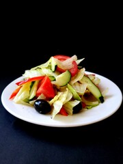 salad with chicken and vegetables