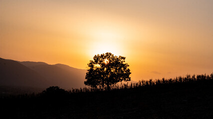 Fototapeta na wymiar Beautiful sunset view in the mountains 