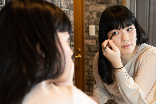 35 310 最適な 鏡越し 画像 ストック写真 ベクター Adobe Stock 35 310 最適な 鏡越し 画像 ストック写真 ベクター Adobe Stock