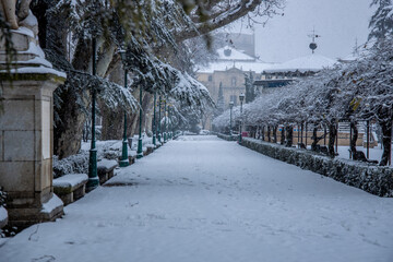 Paisaje ciudad de Toledo tras temporal de nieve
