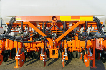 Agricultural seeding machine