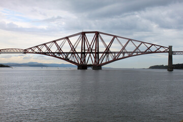 Fototapeta na wymiar A view of the Forth Rail Bridge in Scotland