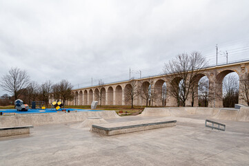 Rail viaduct over valley with river Bobr in Boleslawiec, Poland. Entirely built of stone in 1846. One of the longest masonry bridges of its type in Europe.   © Jakub Rutkiewicz