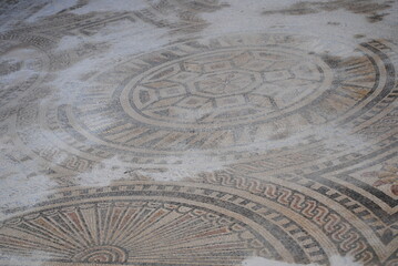 romische muster auf dem boden