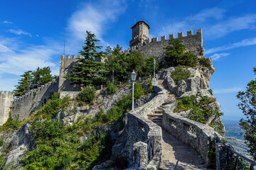 San Marino. Repubblica di San Marino, La fortezza di Guaita sul Monte Titano, 