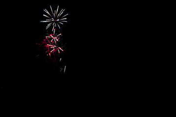 Fototapeta premium white and pink fireworks