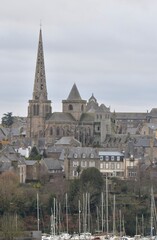 Fototapeta na wymiar The Saint-Tugdual cathedral of the Treguier city in Brittany. France