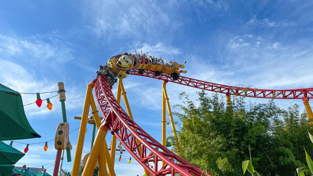 The Slinky Dog Dash Roller Coaster Ride In Toy Story Land