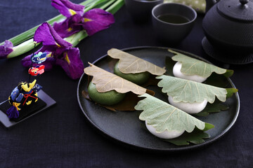 かしわ餅　花菖蒲　端午の節句