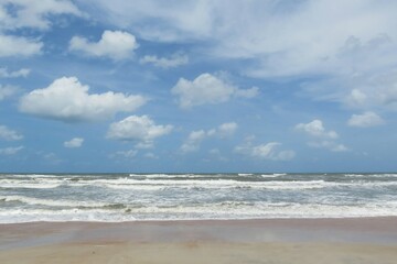 Fototapeta na wymiar Beautiful ocean background on Atlantic coast of North Florida
