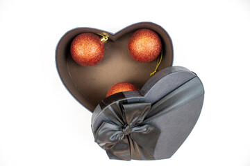 Valentine's day gift boxes with heart and square gift boxes, wedding anniversary gifts black and red square and heart boxes